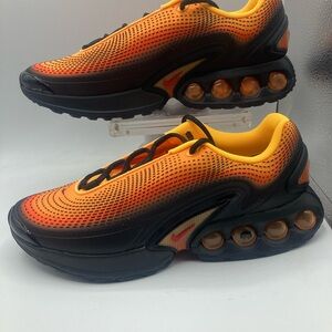 Nike Air Max DN Laser Orange Comet Red